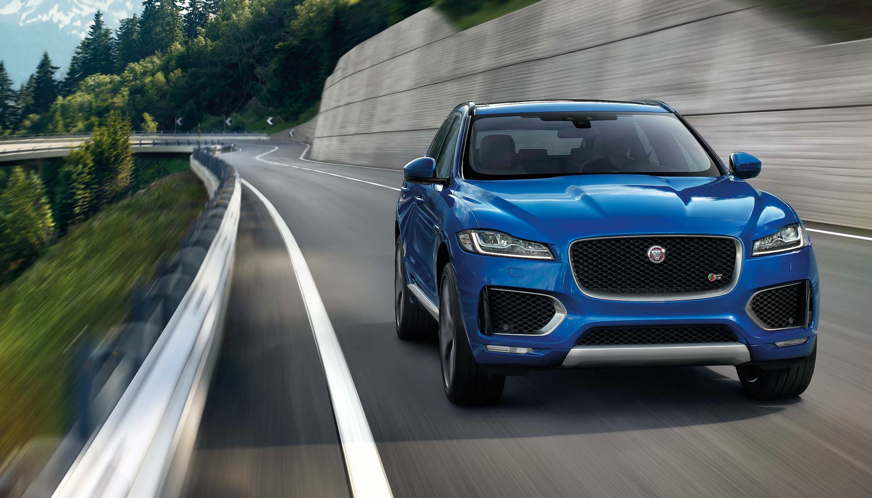 Jaguar's F-Pace is agile, and ready to pounce