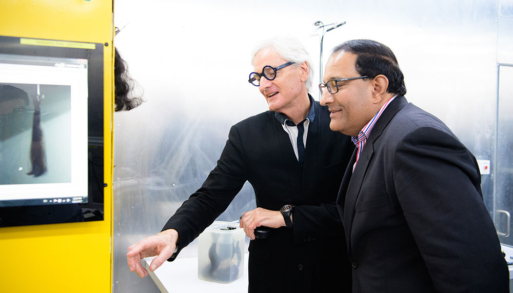 James Dyson and Singapore Trade Minister S Iswaran