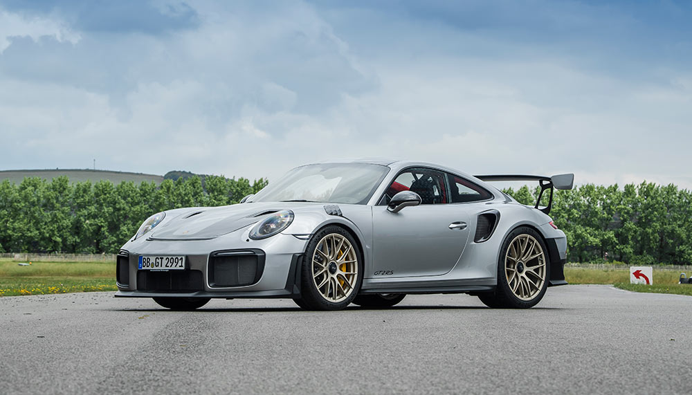 Porsche 911 GT2 RS