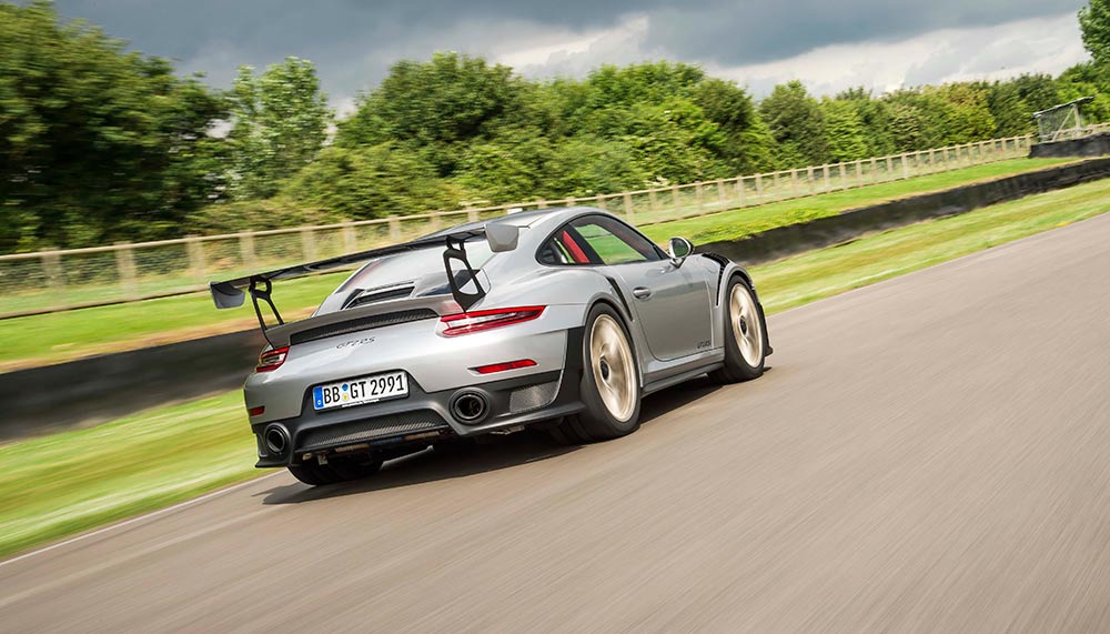 Porsche 911 GT2 RS