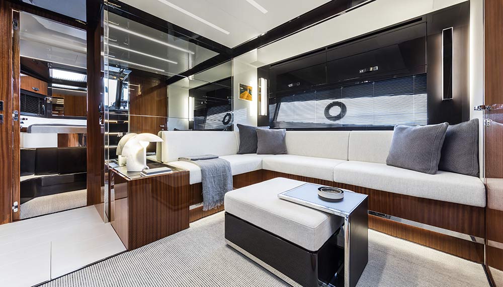 Riva Yachts, 56 Rivale