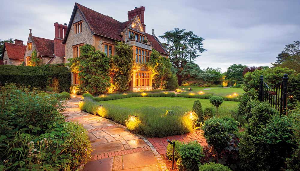 Belmond Le Manoir Aux Quat'Saisons hotel