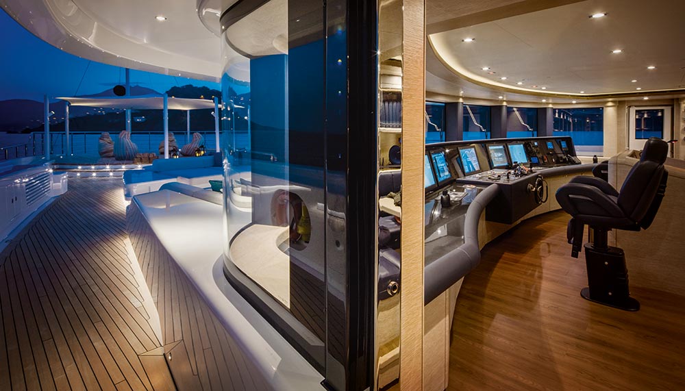 Cloud 9 yacht by CRN