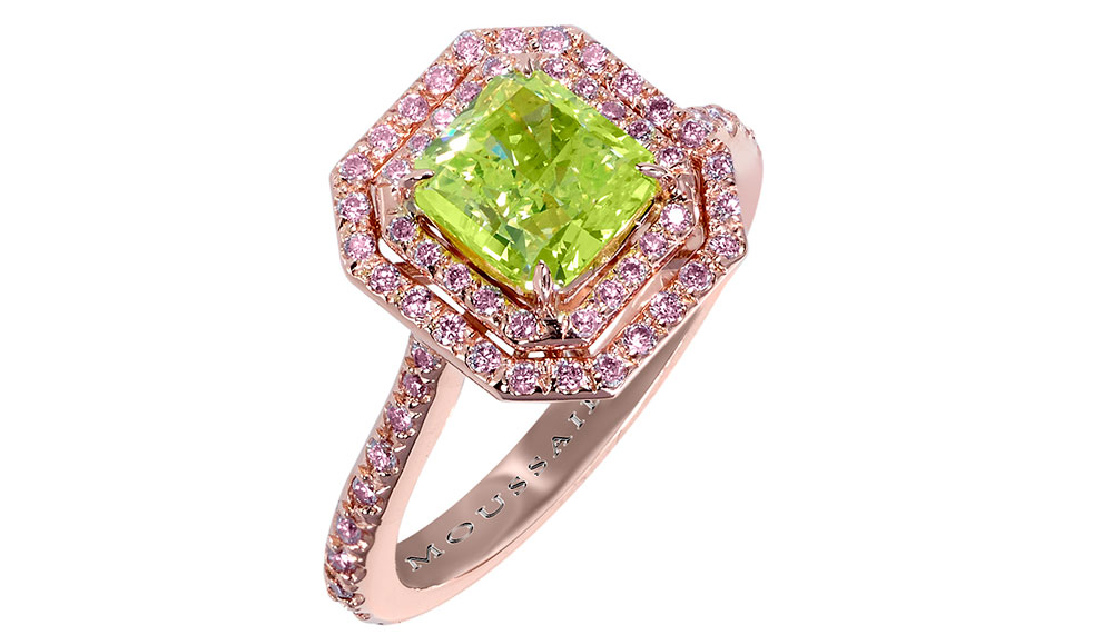 Natural Fancy Vivid Yellow Green diamond