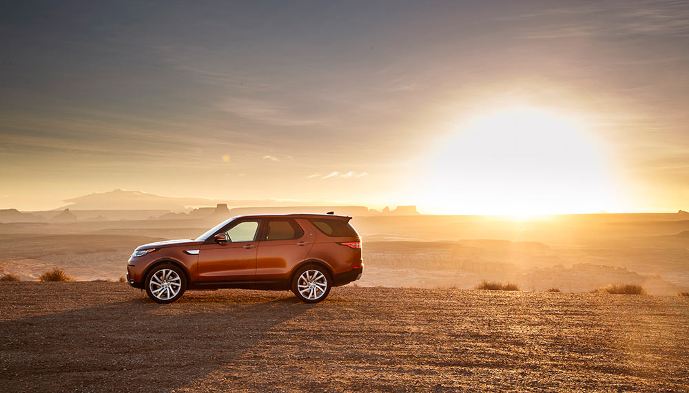 Land Rover Discovery 5