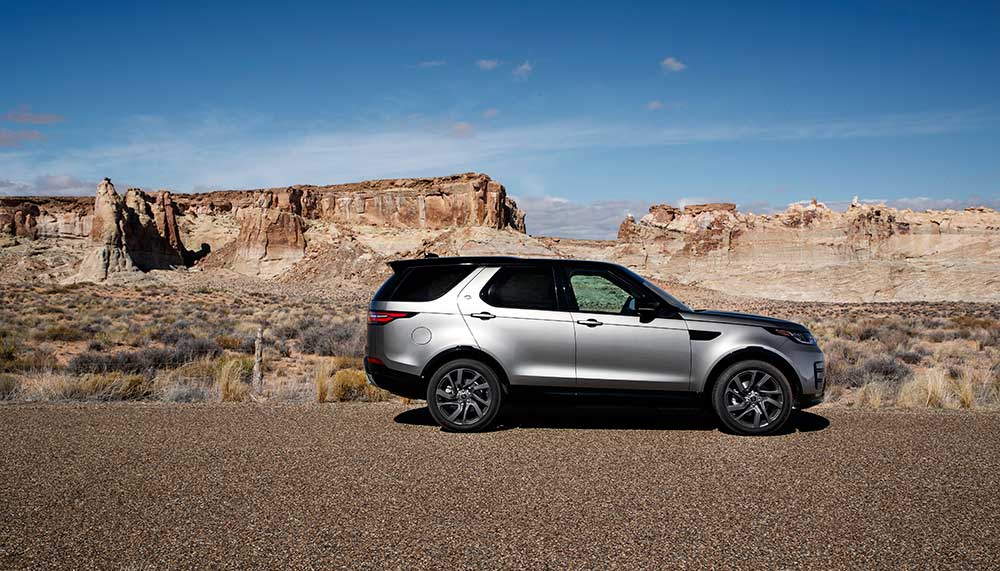 Land Rover Discovery 5