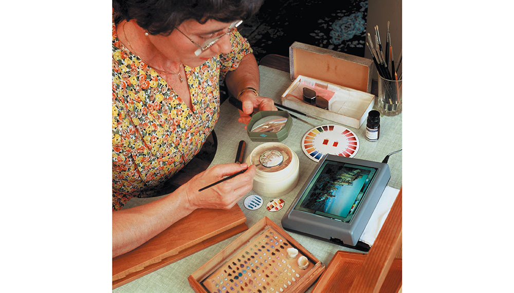 Suzanne Rohr and Anita Porchet, watch enamel