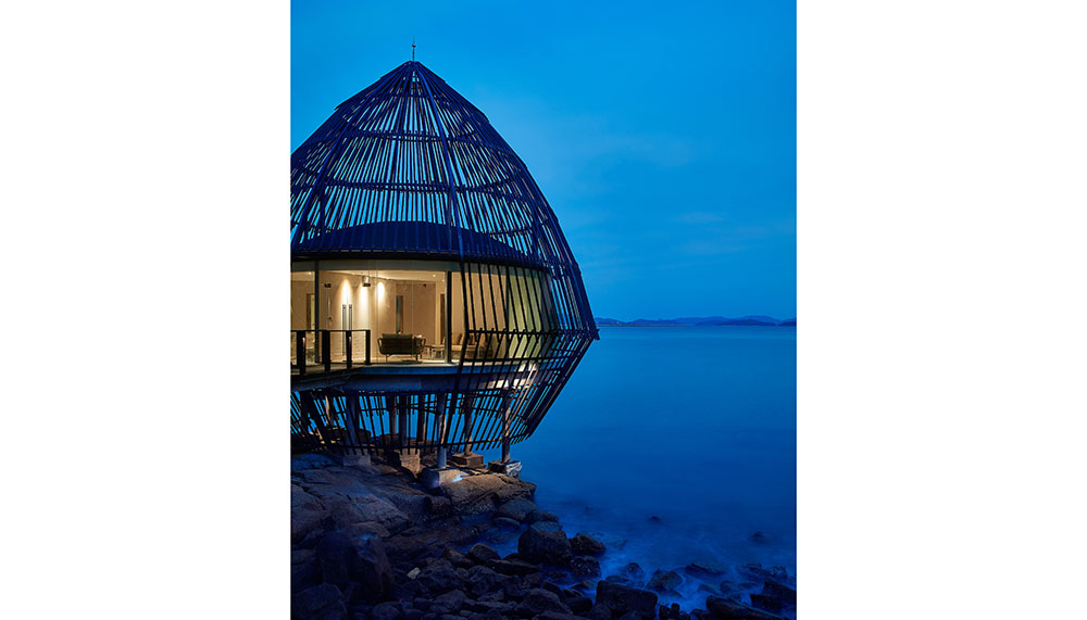 Luxury resorts and villas near Singapore - The Ritz-Carlton, Langkawi