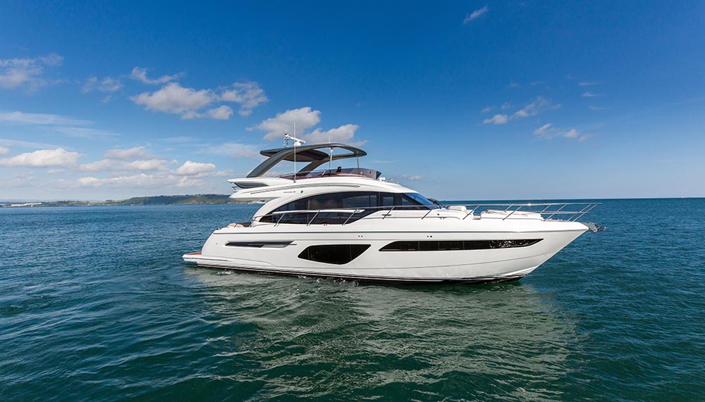 Princess Yachts P62