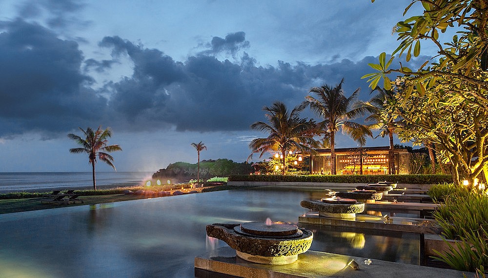 Luxury babymoon getaways near Singapore - Soori Bali