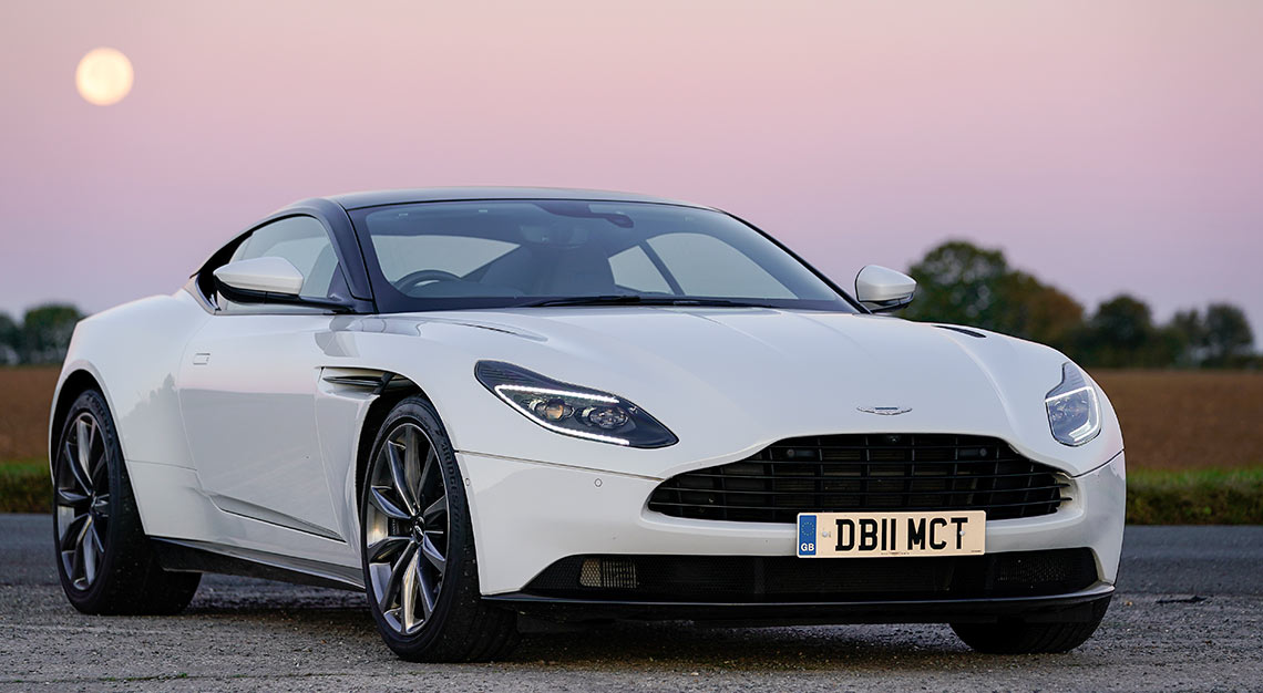 Aston Martin DB11 V8