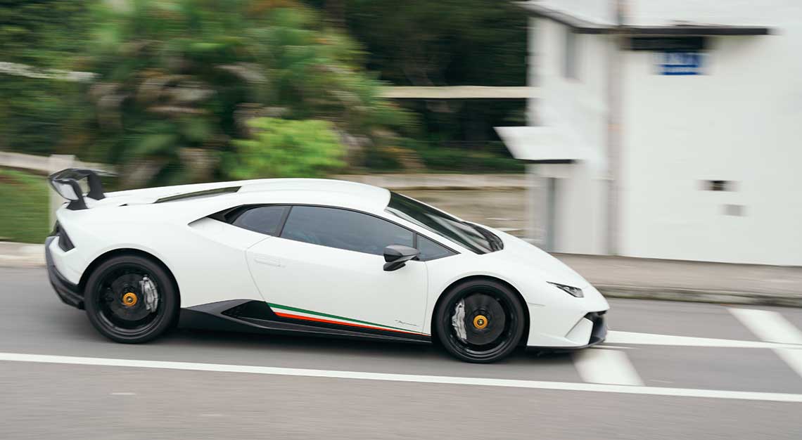 Lamborghini Huracan Performante LP640-4