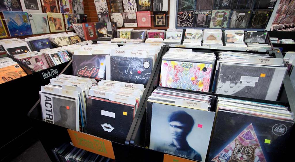 Where to buy vinyl in Singapore: Old-school record that vinyl, walkmans and cassettes - Robb Singapore