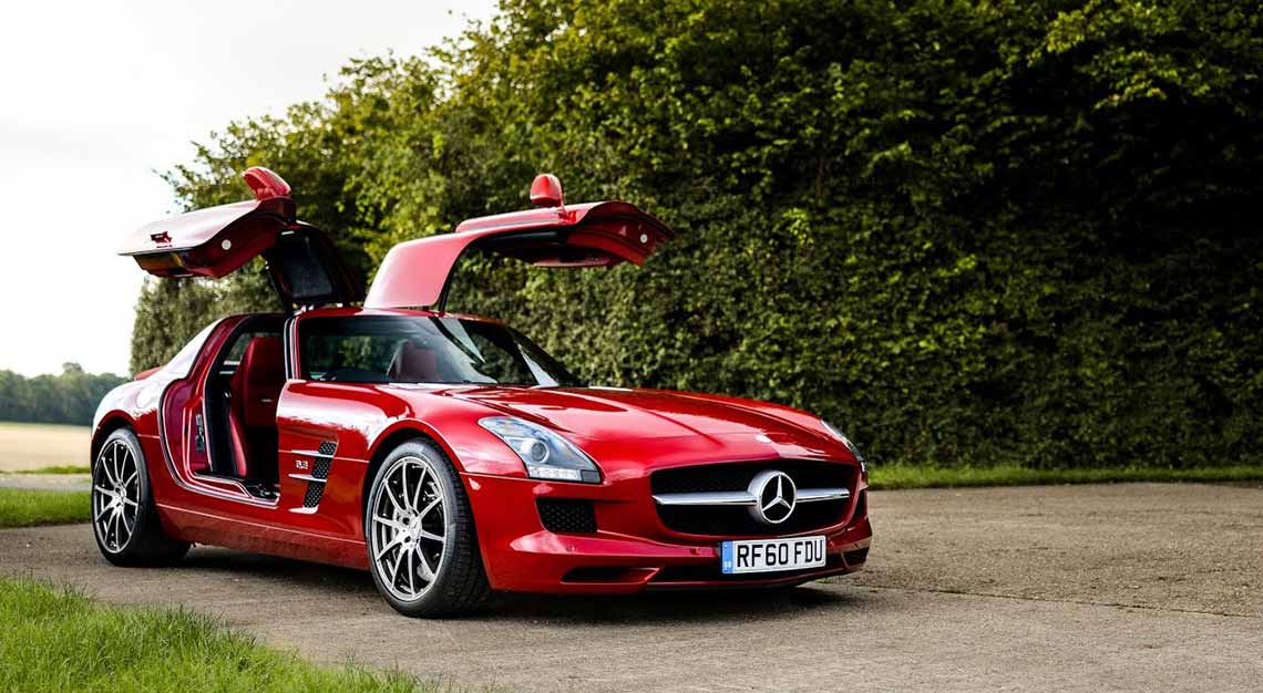 Mercedes-Benz SLS AMG