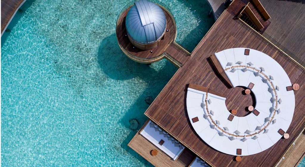 Luxury resorts in the Maldives - Anantara Kihavah Maldives