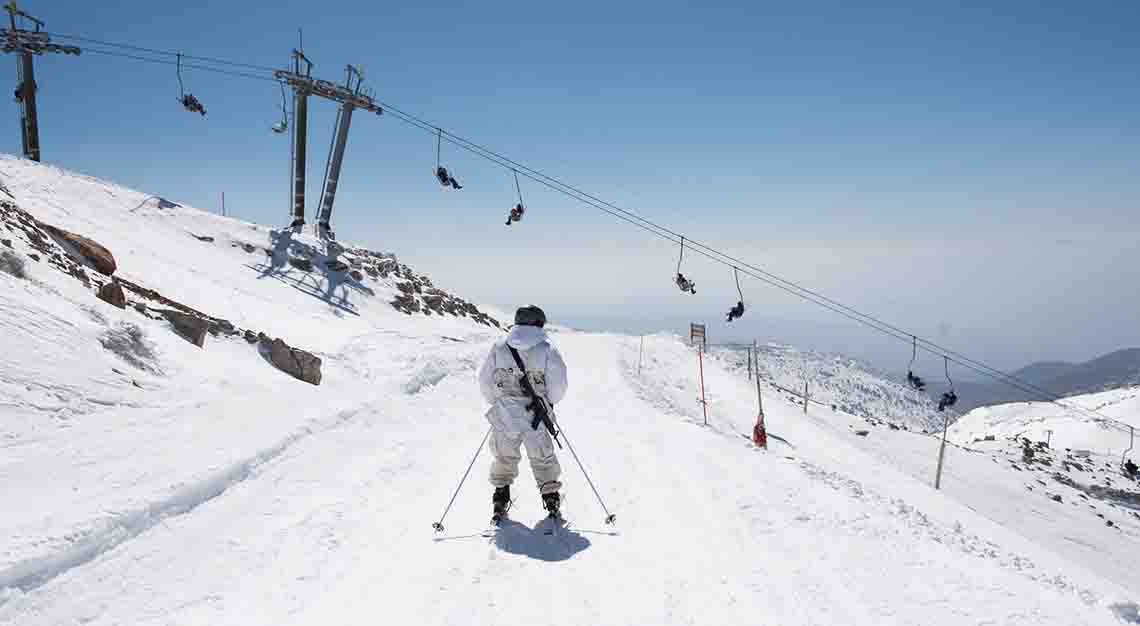 skiing in Israel