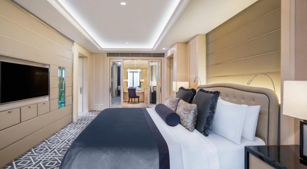 Luxury bed linens in Singapore - St. Regis Boutique