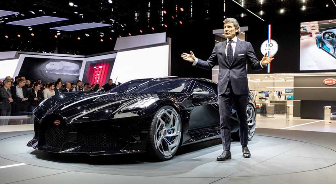 World S Most Expensive Car Bugatti S Bespoke La Voiture Noire Supercar Robb Report Singapore