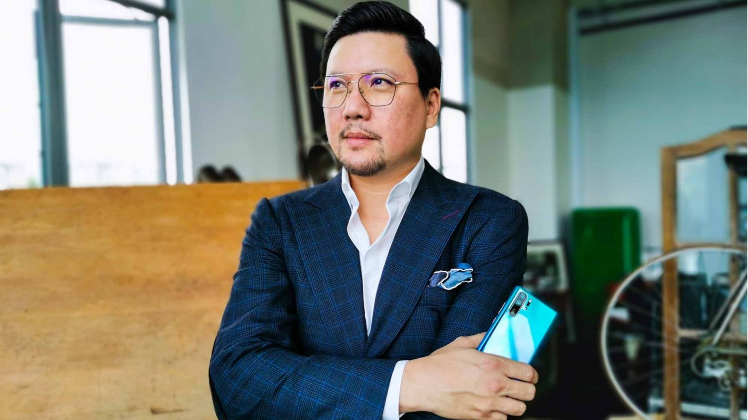 Huawei P30 Pro Exclusive: Roy Teo, founder of The I.D. Department and ...