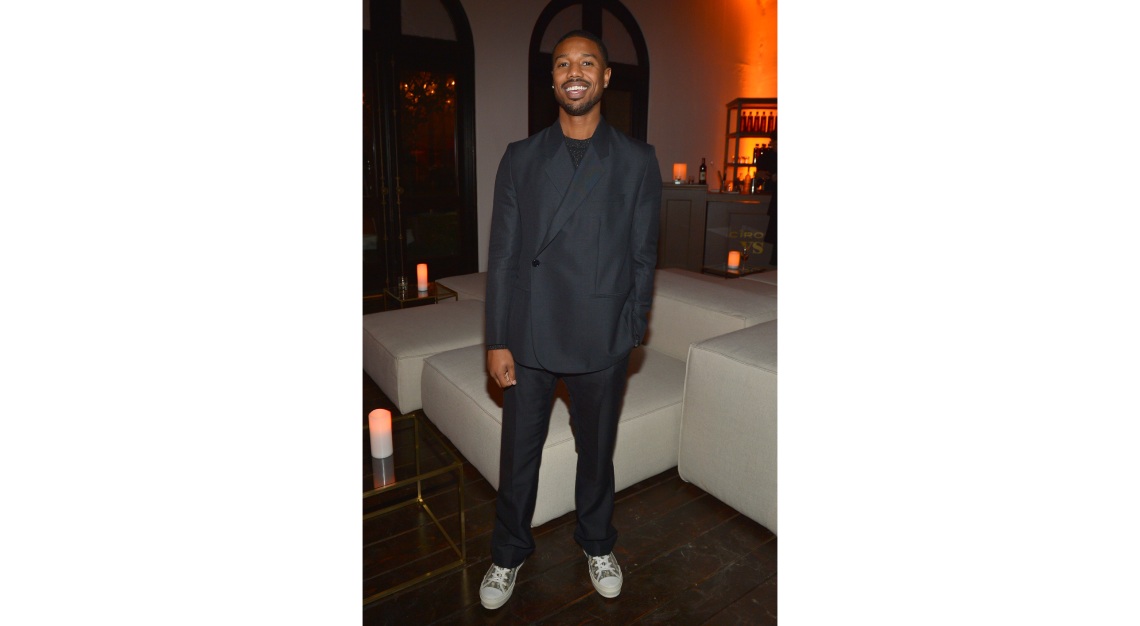 Kim Jones recreates the Dior Men Tailleur Oblique suit from the