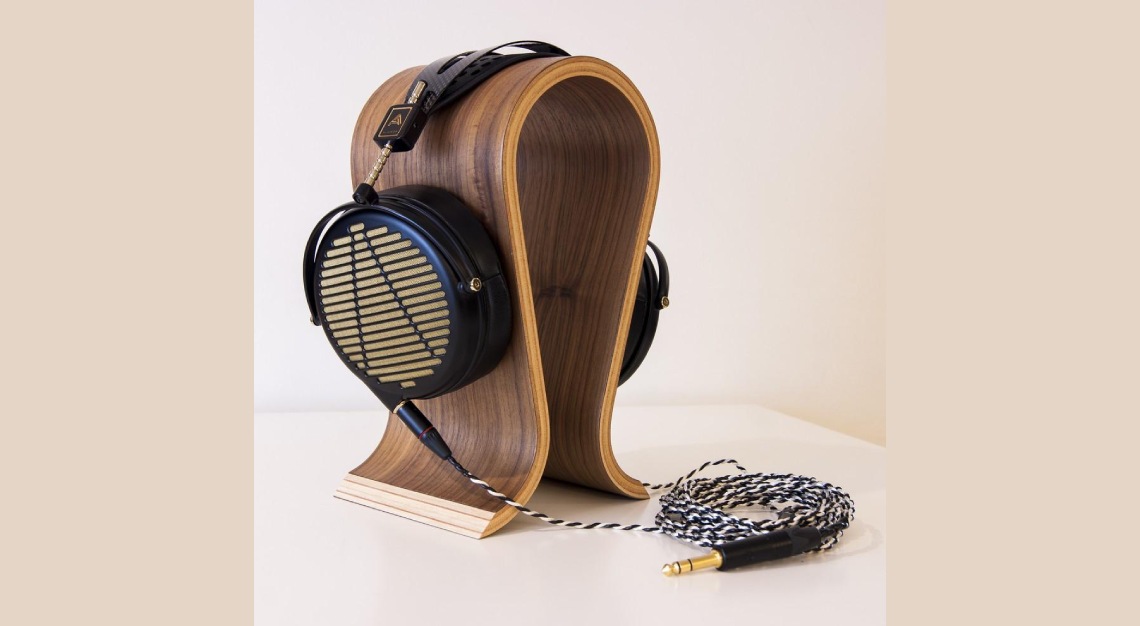 audeze