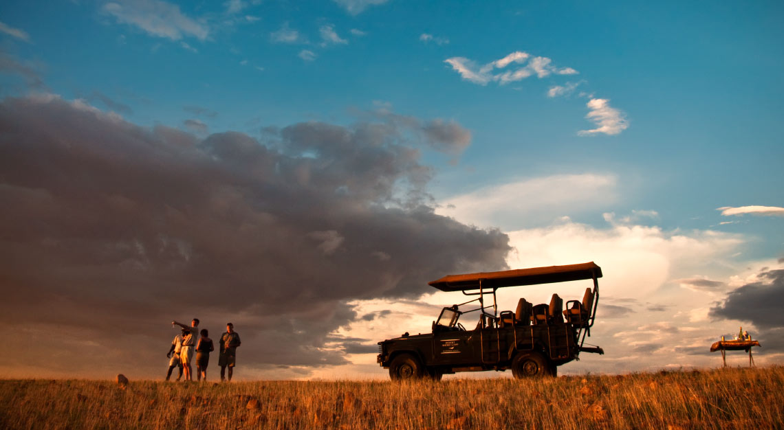 Desert-Rhino-Camp_on-safari