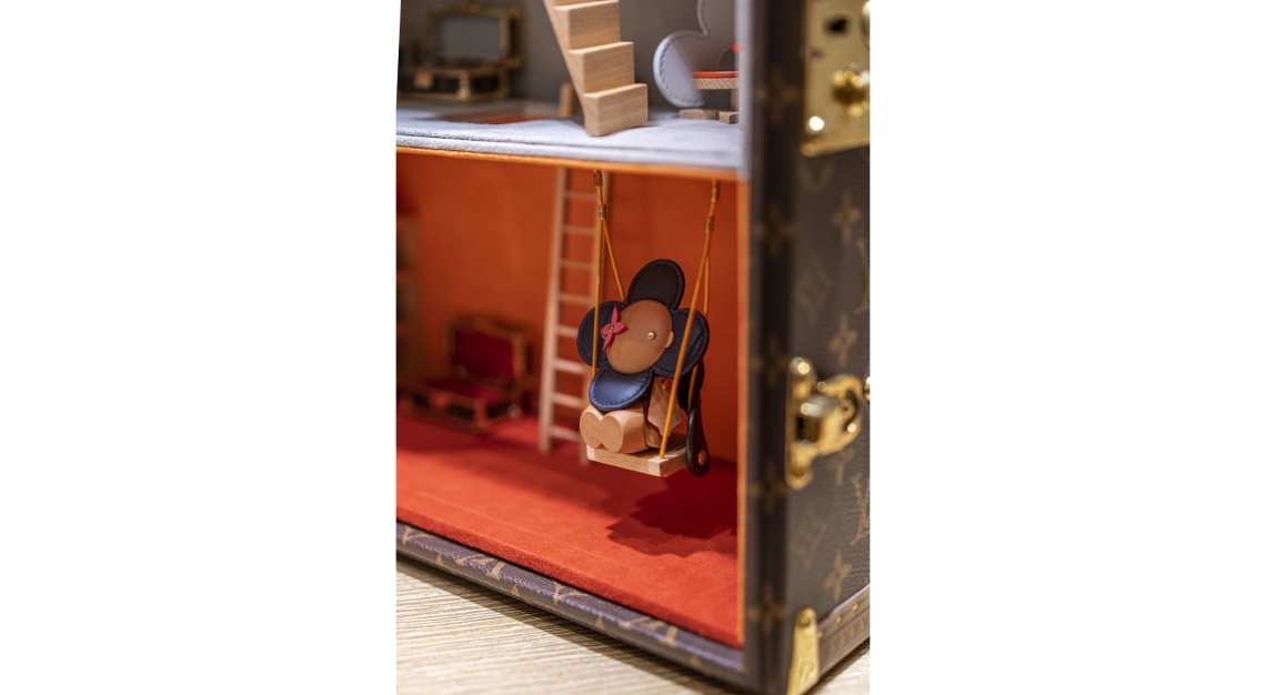 Louis Vuitton Maison Vivienne Dollhouse