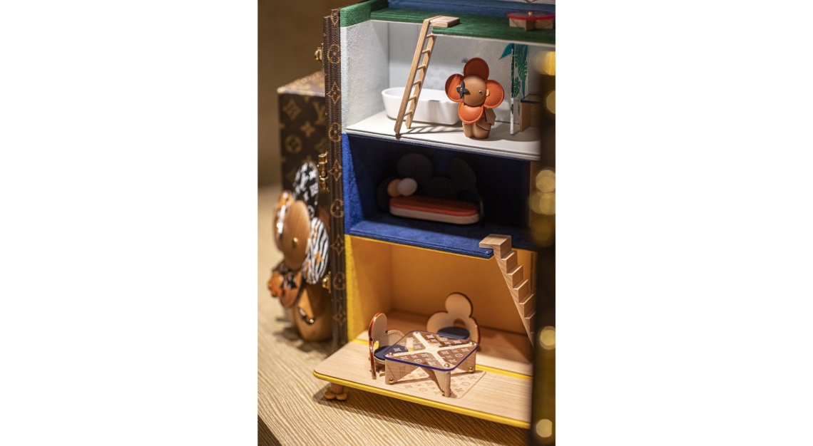 Louis Vuitton Maison Vivienne Dollhouse