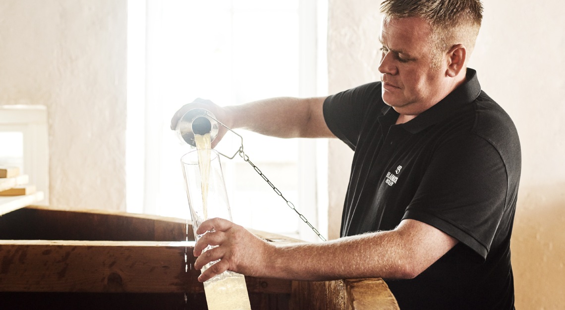 Bladnoch Distillery announces Dr Nick Savage as their new Master Disti –  Bladnoch US