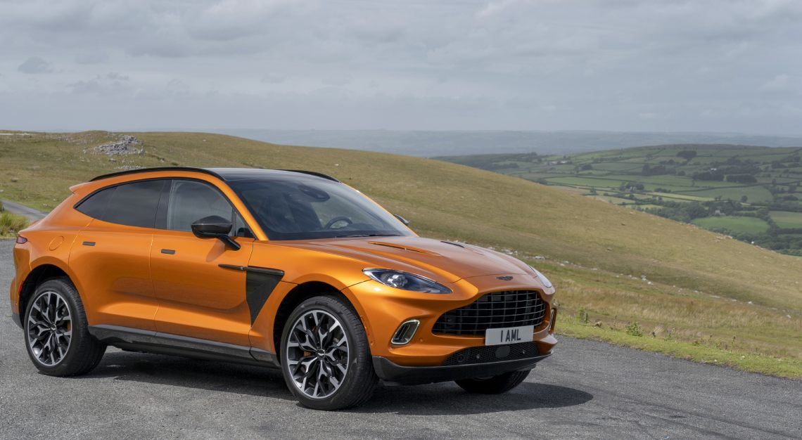 aston martin dbx