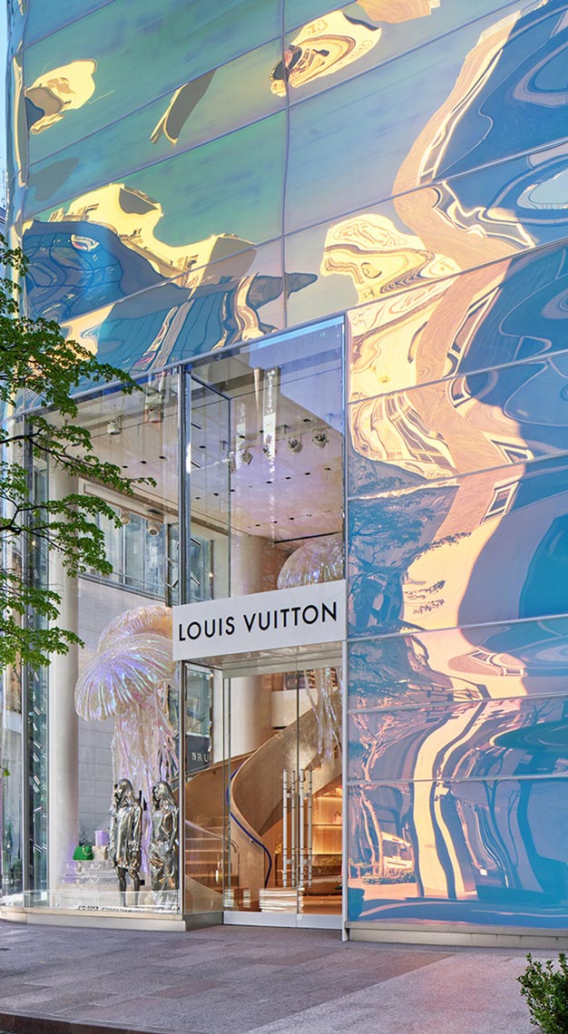 Louis Vuitton Ginza Namiki flagship