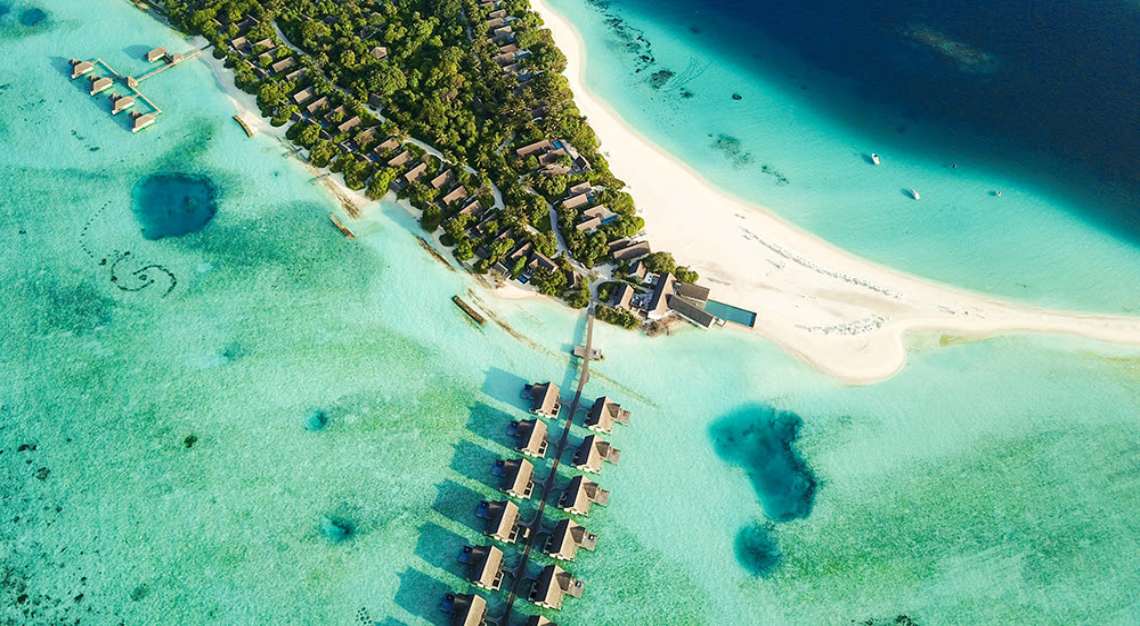 Unvaccinated? The Maldives’ New Tourist Program Will Put a Shot in Your Arm When You Land