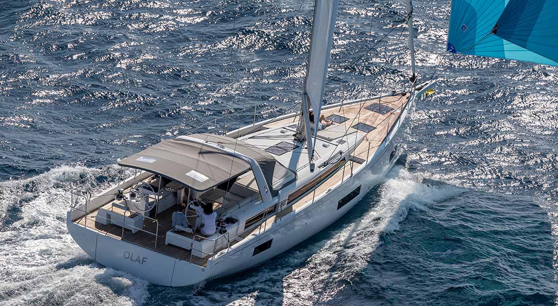 Beneteau Oceanis Yacht 54