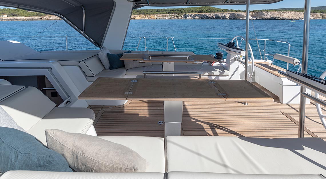 Beneteau Oceanis Yacht 54