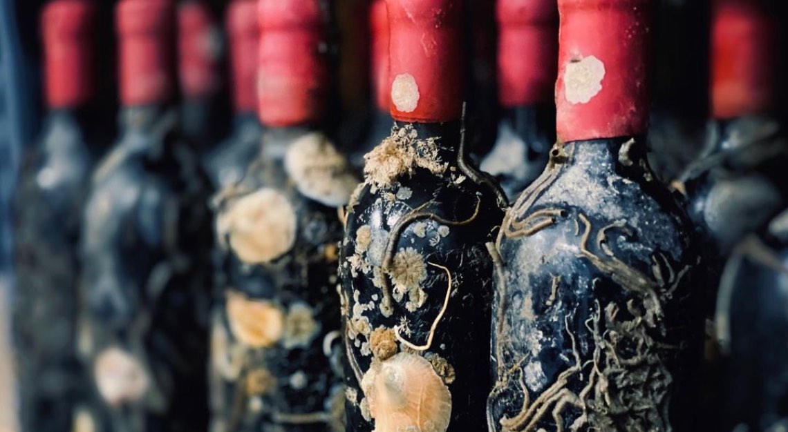 Ageing Bottles on the Ocean Floor