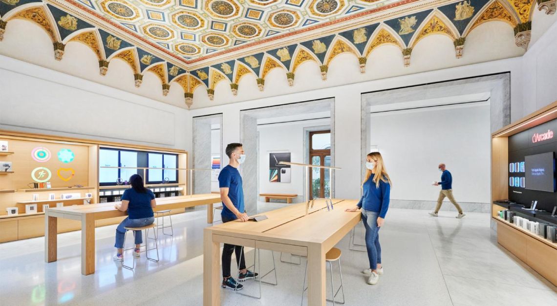 apple palazzo rome