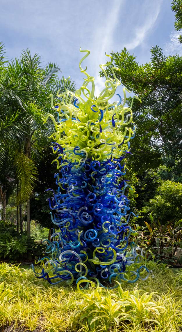 Dale Chihuly: Glass in Bloom exhibition