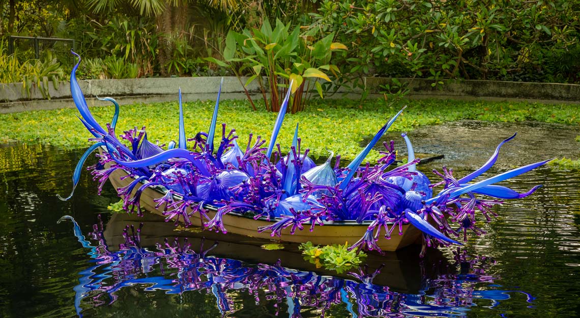 Dale Chihuly: Glass in Bloom exhibition