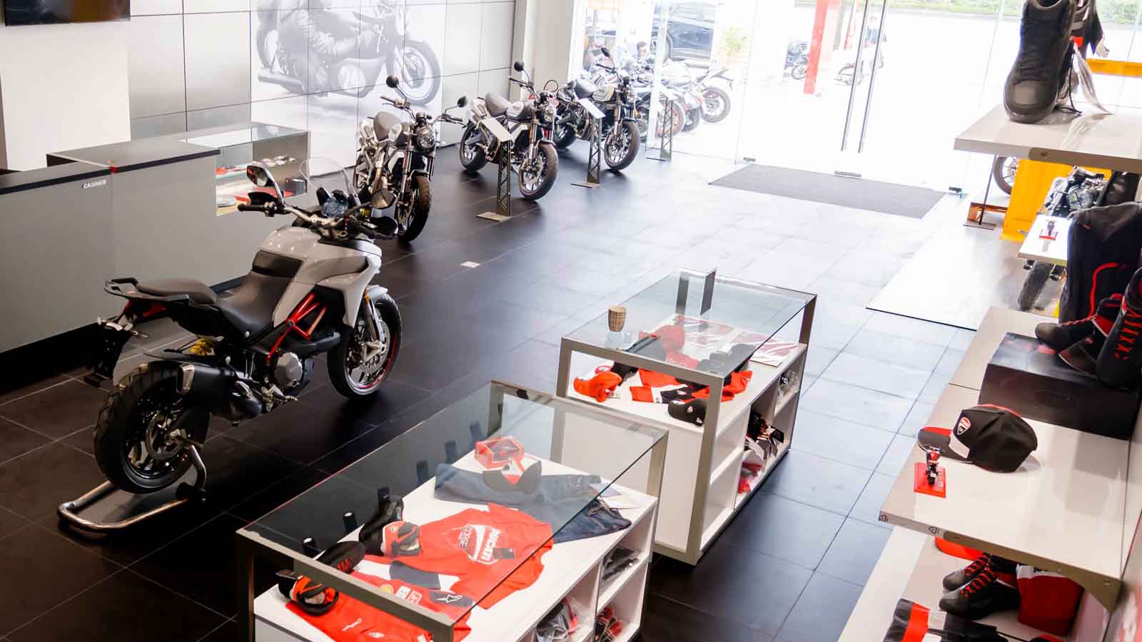 Ducati Việt Nam khai trương phòng trưng bày mới tại Hà Nội